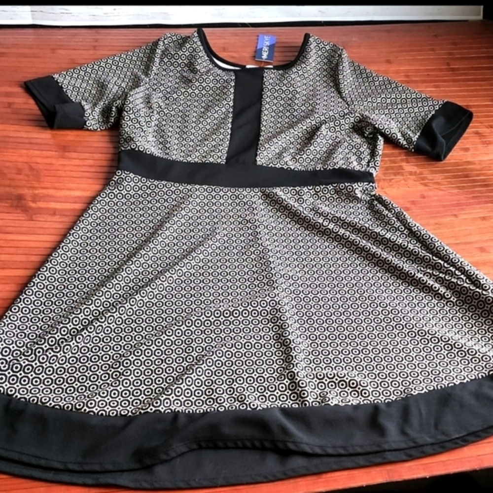 NWT Meri Skye black and white plus size dress 2x